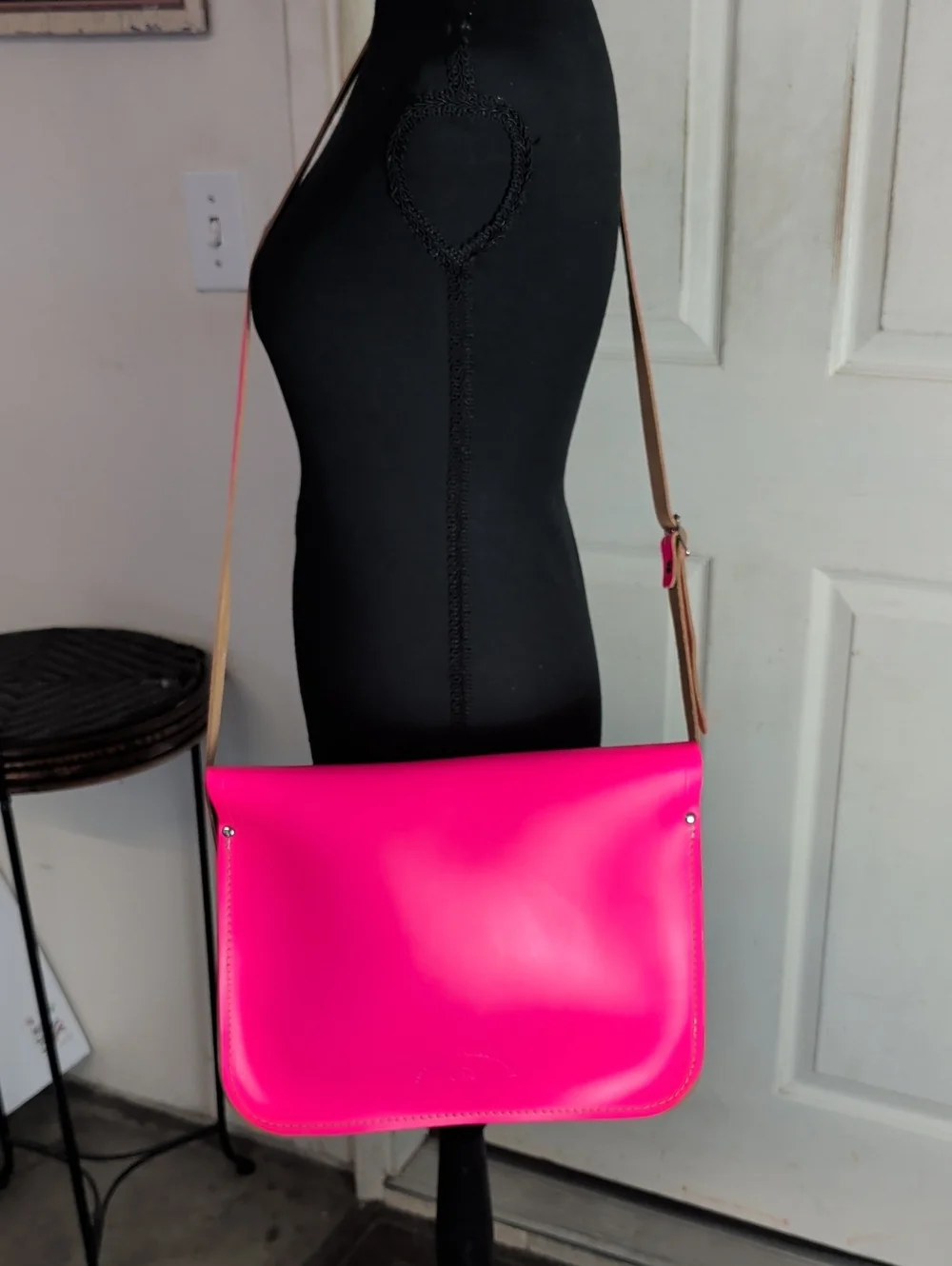 Cambridge Satchel Bag Neon Pink Bright Leather